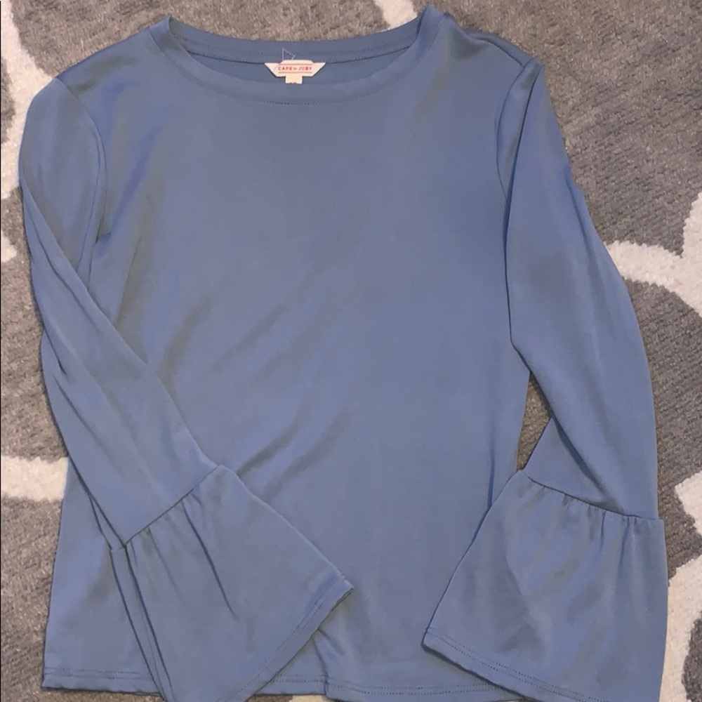 Blue Aeropostale shirt with bell sleeves.
